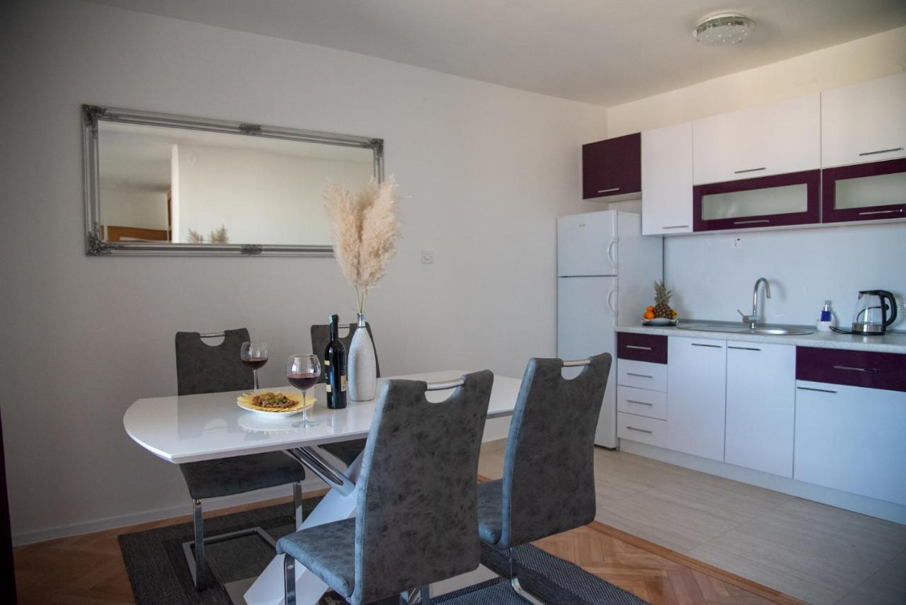 Apartman Ante 리브노 외부 사진